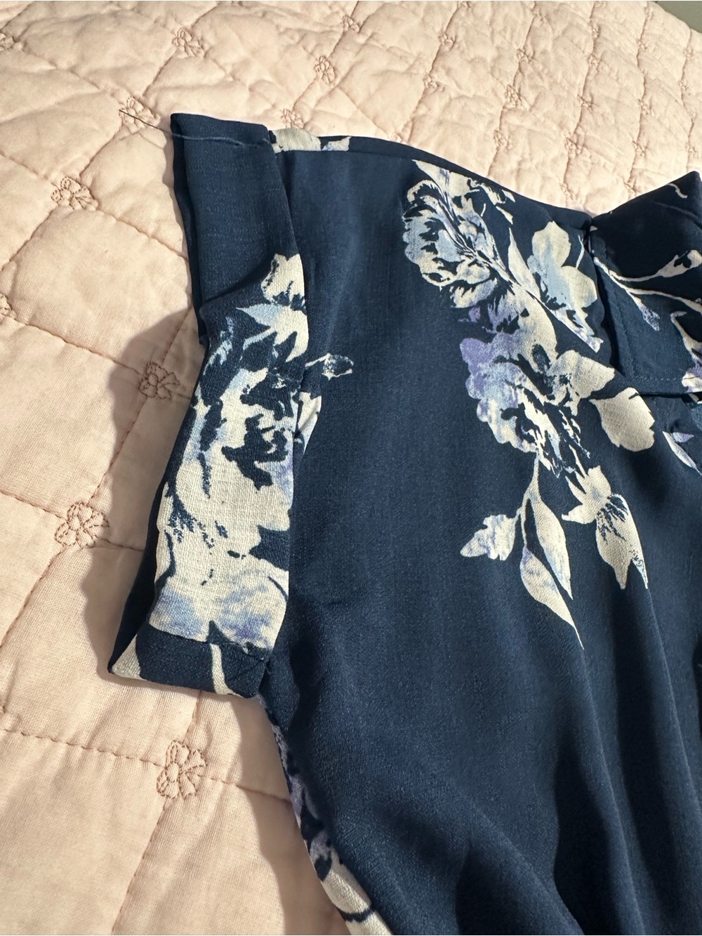 Women's Navy Floral Tie-Waist Short Sleeve Blouse - Picture 5 of 7